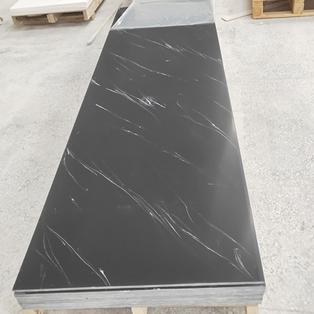 Artificial Slabs: Innovation and Versatility in Modern Construction